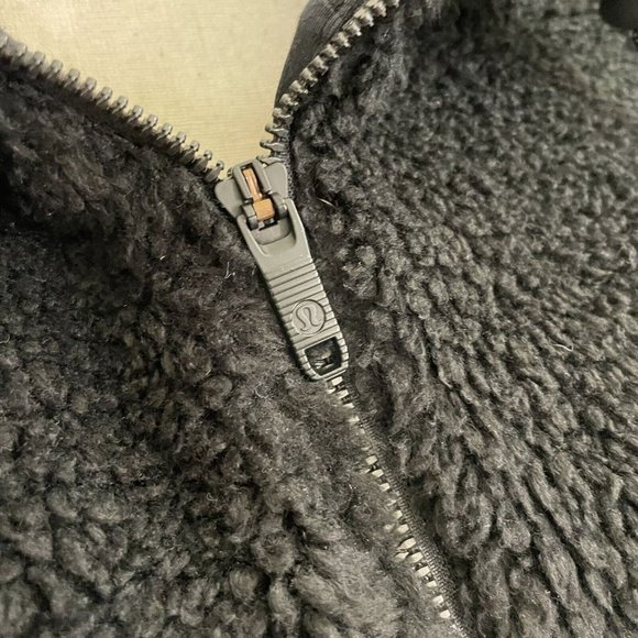 LULULEMON Oh So Sherpa Half Zip Hoodie Jacket Black Sz 6 - Picture 4 of 9